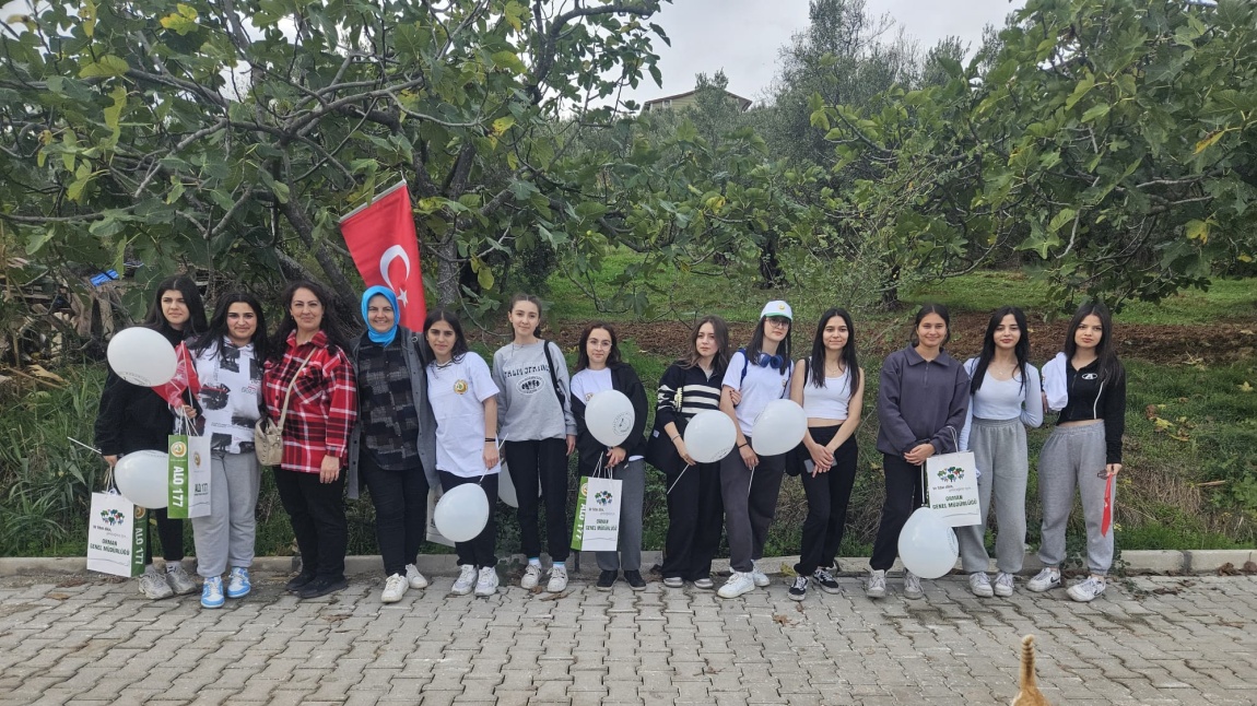 Okulumuz Öğrencileri 11 Kasım Miili Ağaçlandırma Günü Etkinliğine Katıldı