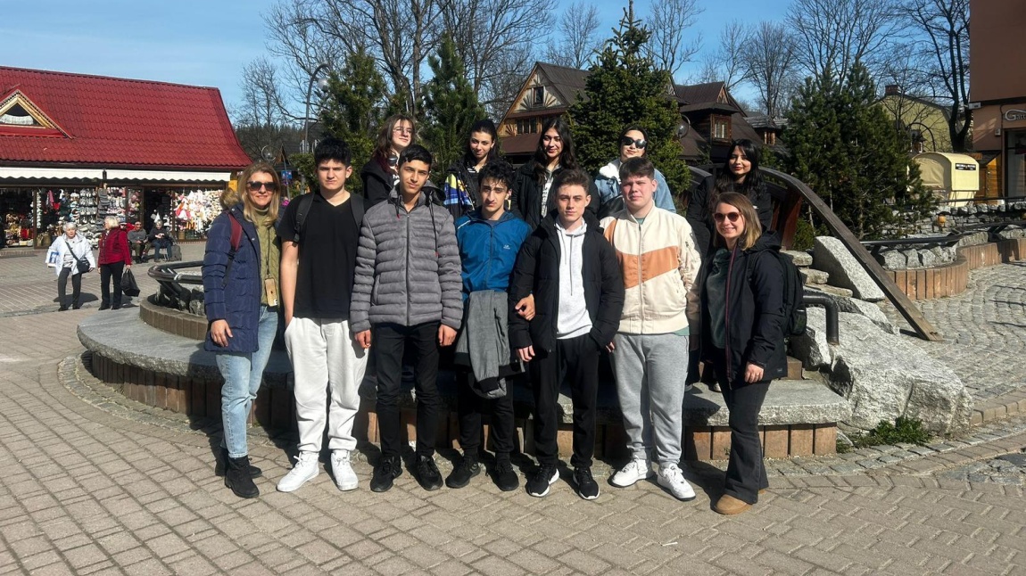 Öğrencilerimiz 'Emission is not Our Mission’ Projesi Kapsamında Polonya’ya Gitti 